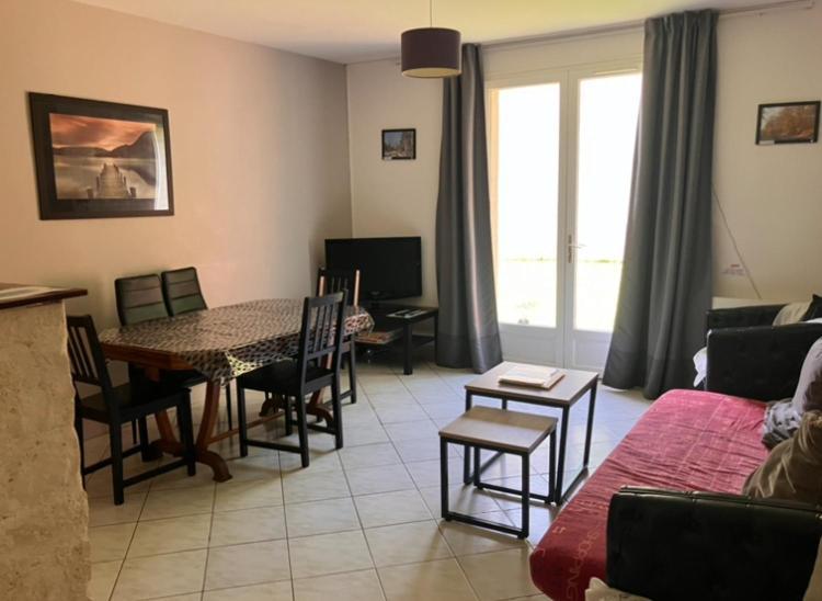 Gite Cosy Proche Fontainebleau Et Foret Noisy-sur-Ecole Exterior foto